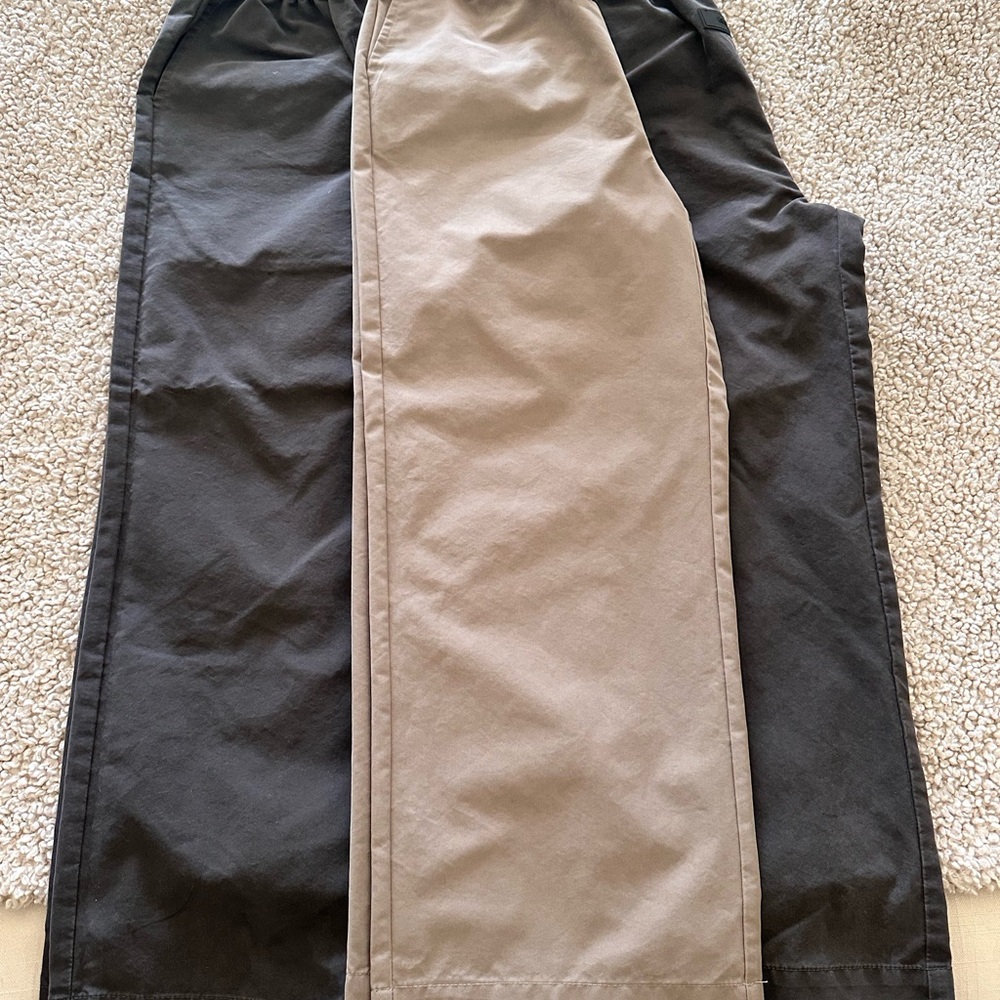 Essentials kids pants SZ 8 - Picture 3 of 10